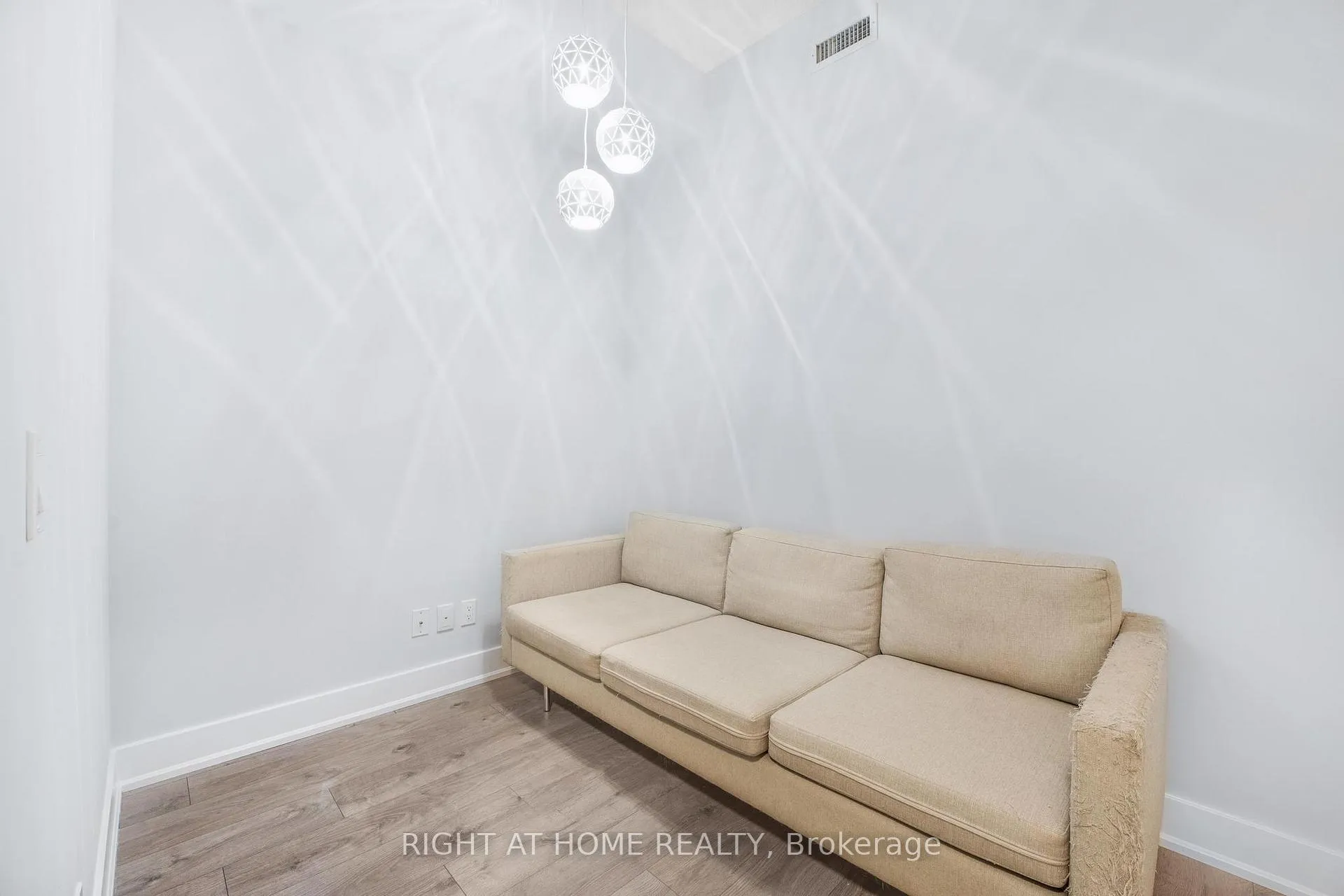 Photo 9 of Unit 313, 180 Enterprise Boulevard, Markham, Unionville — HOMEH