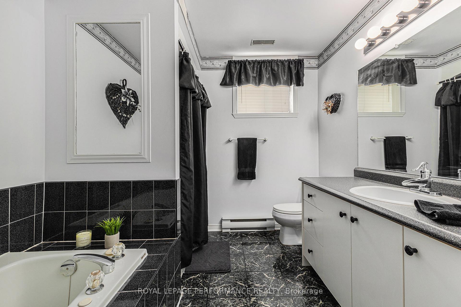 Photo 14 of 337 Ivan Crescent, Cornwall — HOMEH
