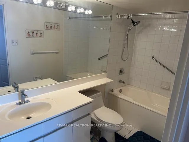 Photo 16 of Unit 1014, 7 Townsgate Drive, Vaughan, Crestwood-Springfarm-Yorkhill — HOMEH