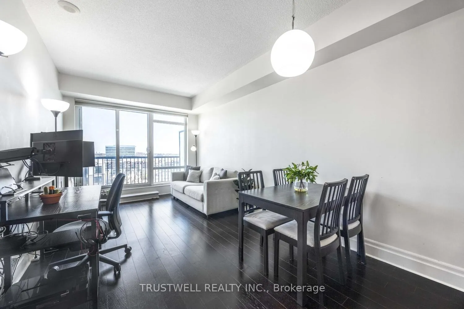 Photo 3 of Unit 1207, 151 Upper Duke Crescent, Markham, Unionville — HOMEH