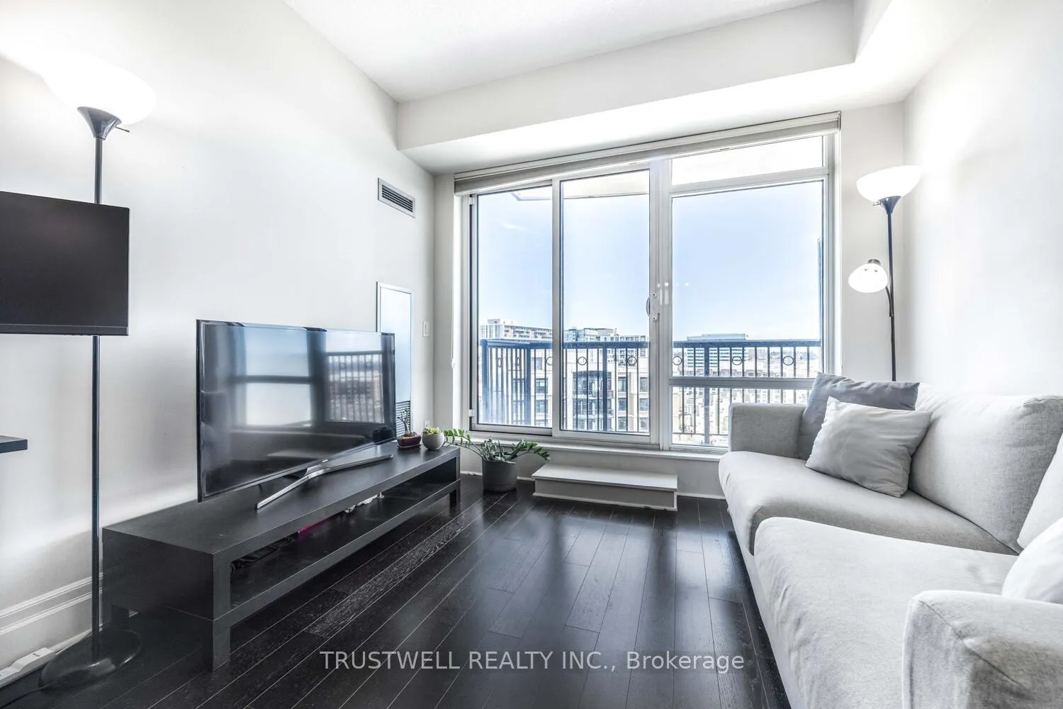 Photo 6 of Unit 1207, 151 Upper Duke Crescent, Markham, Unionville — HOMEH