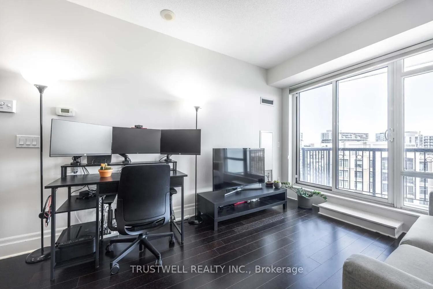 Photo 9 of Unit 1207, 151 Upper Duke Crescent, Markham, Unionville — HOMEH