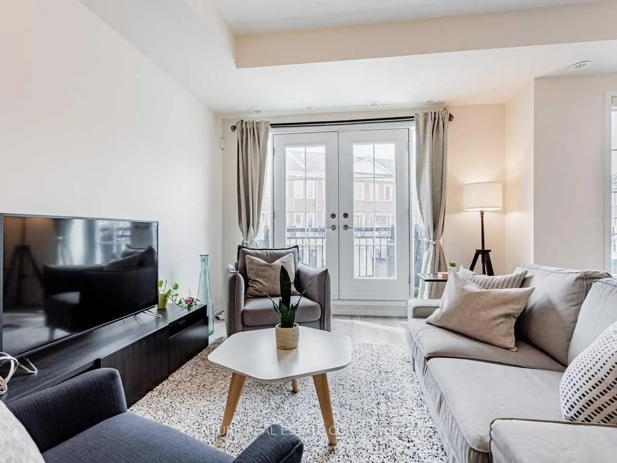 Photo 10 of Unit B22, 26 Bruce Street, Vaughan, East Woodbridge — HOMEH