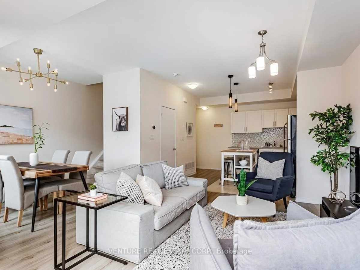 Photo 12 of Unit B22, 26 Bruce Street, Vaughan, East Woodbridge — HOMEH