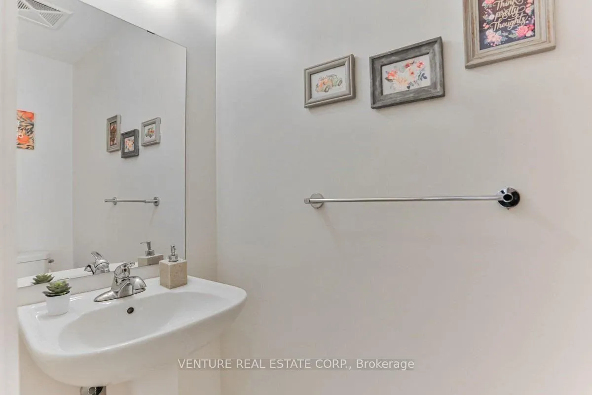 Photo 18 of Unit B22, 26 Bruce Street, Vaughan, East Woodbridge — HOMEH