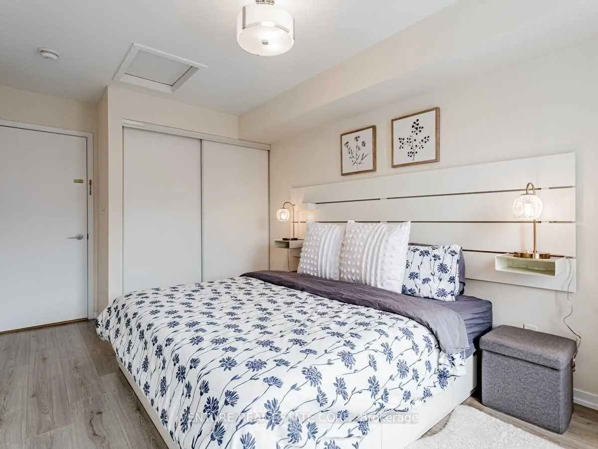 Photo 20 of Unit B22, 26 Bruce Street, Vaughan, East Woodbridge — HOMEH