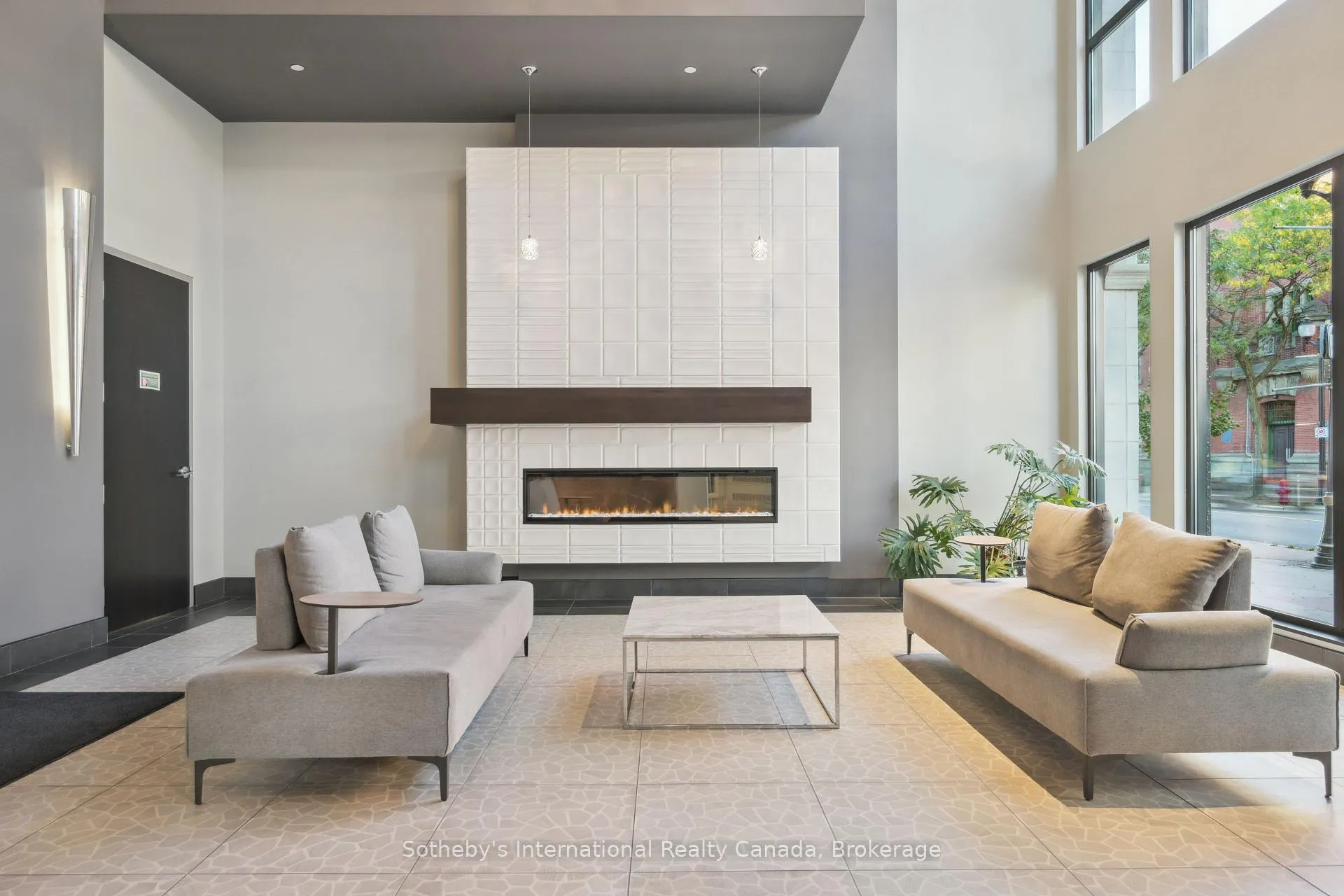 Photo 3 of Unit 509, 181 James Street N, Hamilton, Strathcona — HOMEH