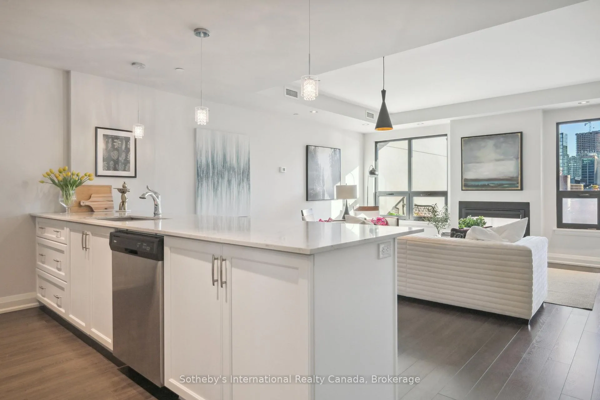 Photo 4 of Unit 509, 181 James Street N, Hamilton, Strathcona — HOMEH