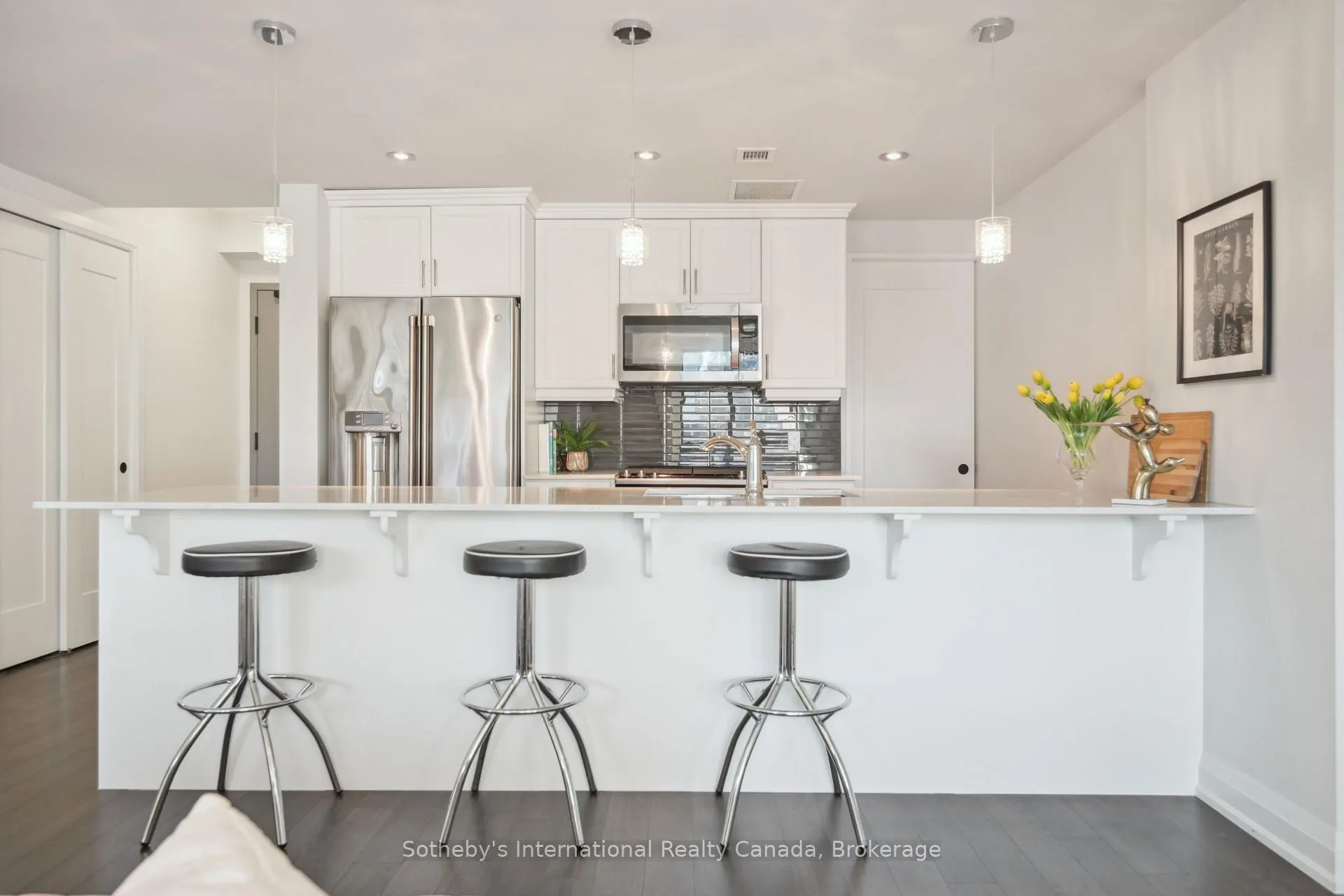 Photo 7 of Unit 509, 181 James Street N, Hamilton, Strathcona — HOMEH