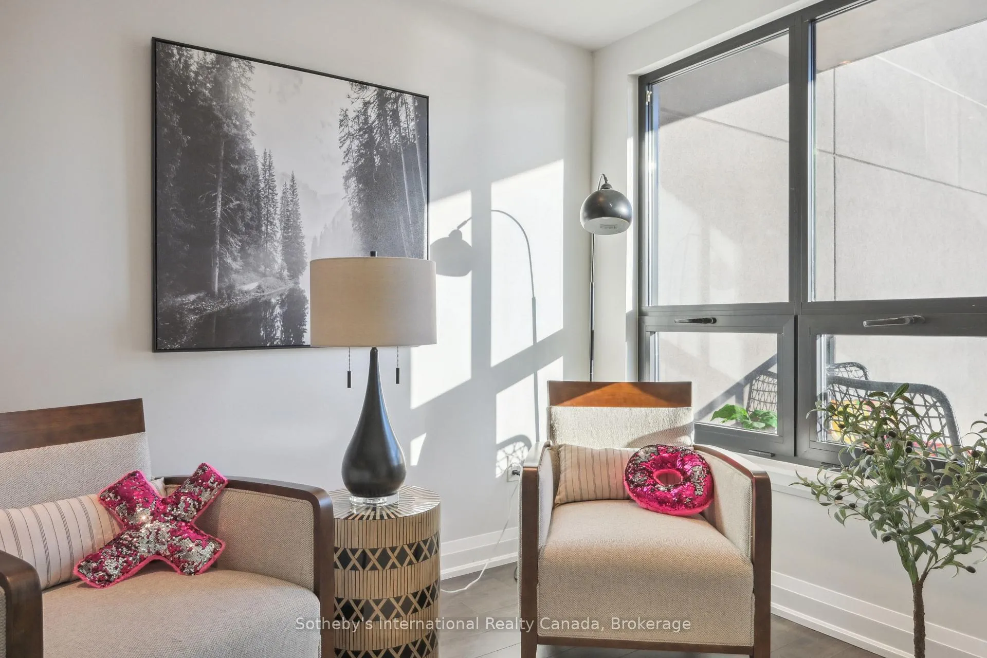Photo 14 of Unit 509, 181 James Street N, Hamilton, Strathcona — HOMEH