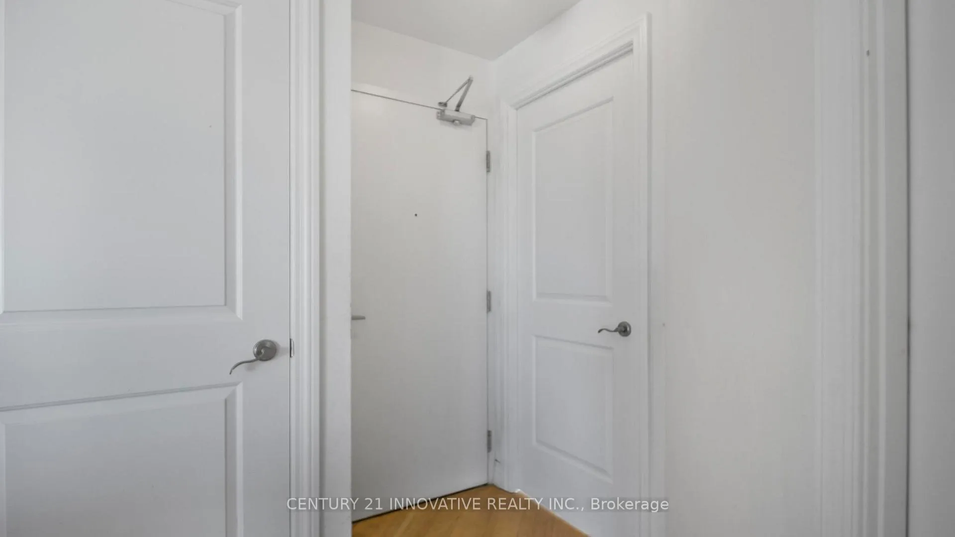 Photo 10 of Unit 334, 68 Main Street, Markham, Old Markham Village — HOMEH