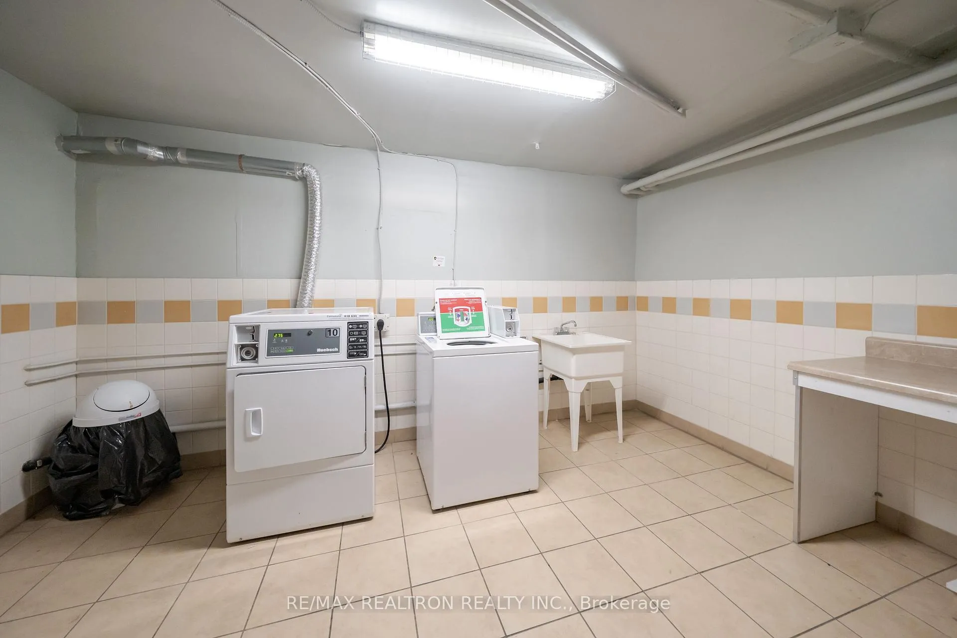 Photo 8 of Unit 49, 8 Kingston Road, Toronto, Woodbine Corridor — HOMEH