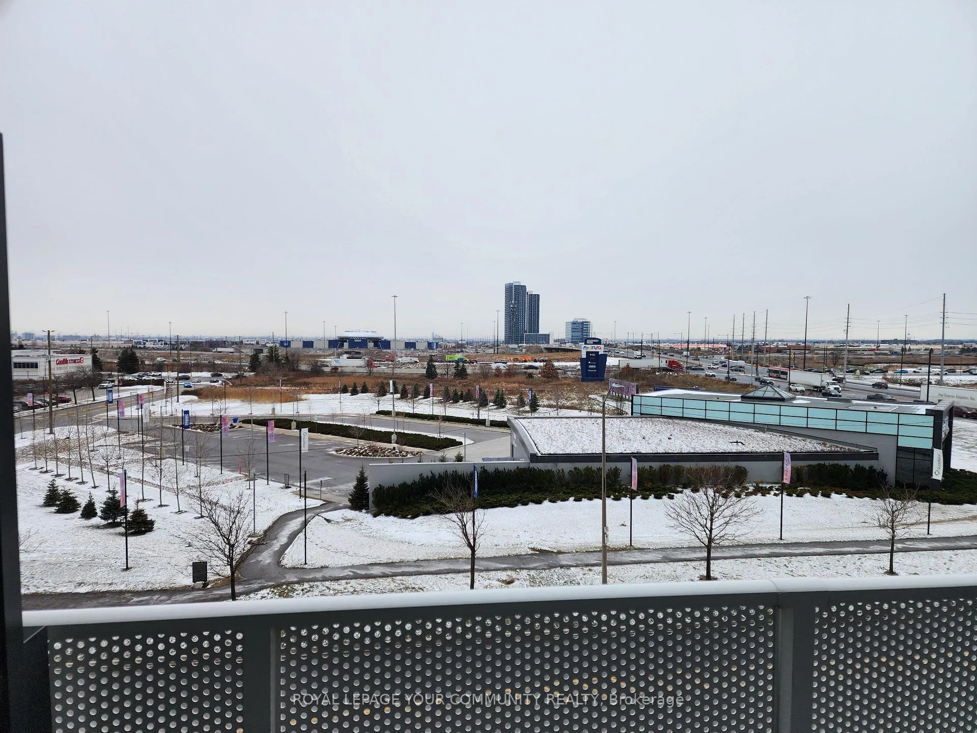 Photo 5 of Unit 512, 195 Commerce Street, Vaughan, Vaughan Corporate Centre — HOMEH