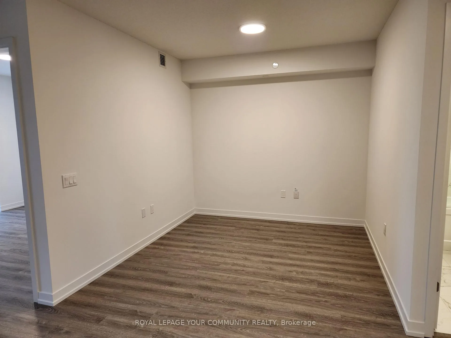 Photo 11 of Unit 512, 195 Commerce Street, Vaughan, Vaughan Corporate Centre — HOMEH
