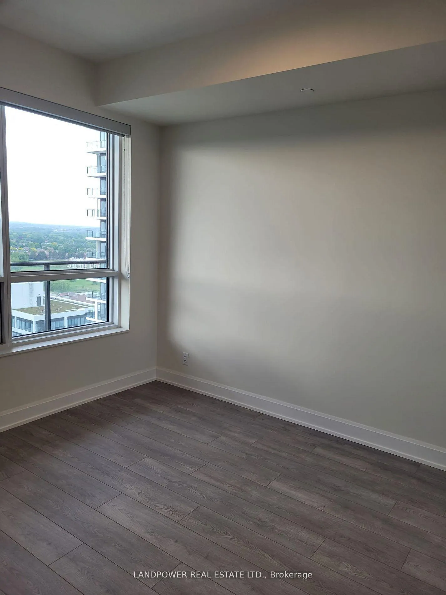 Photo 4 of Unit 1908, 8 Water Walk Drive, Markham, Unionville — HOMEH