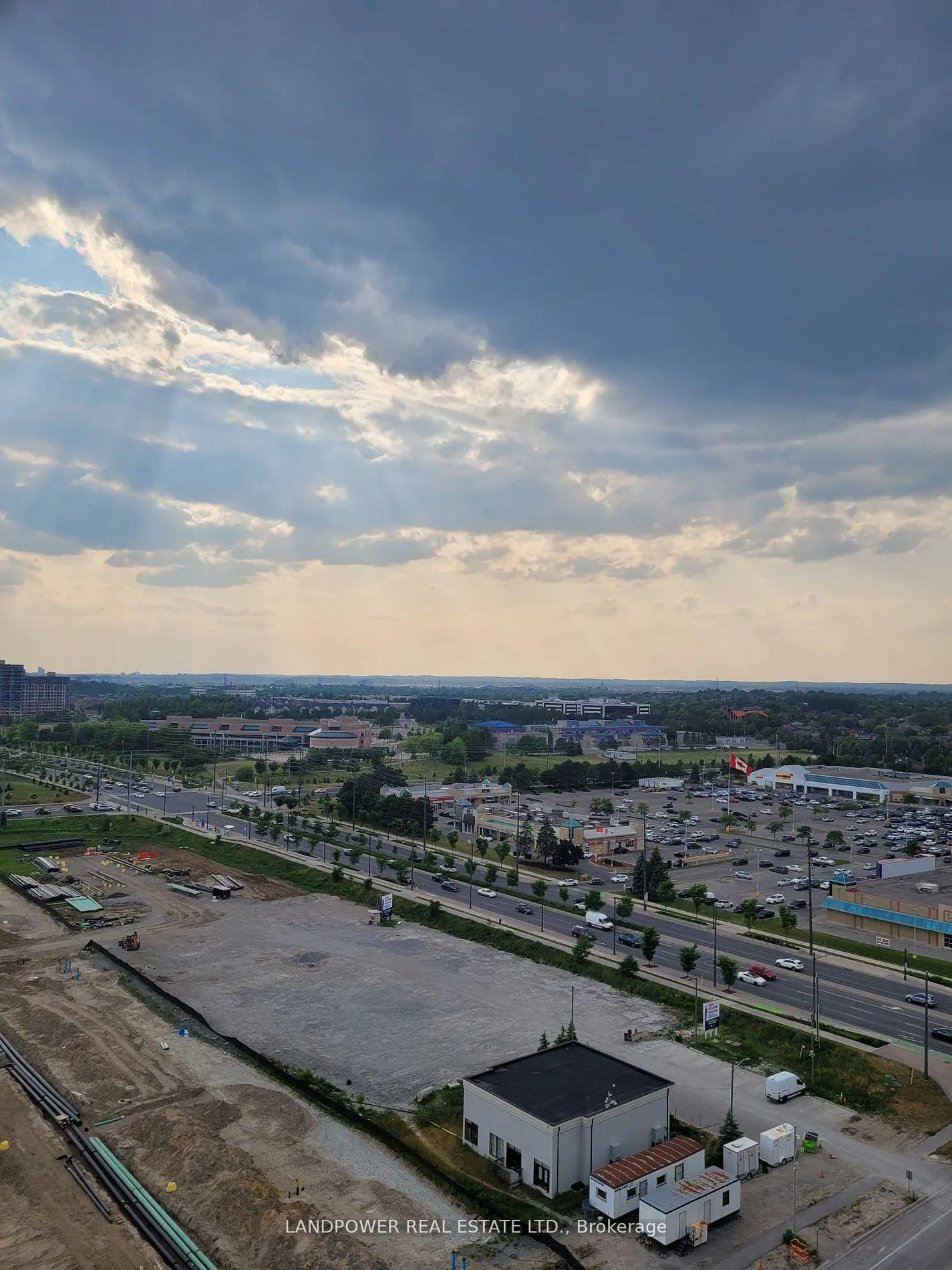 Photo 6 of Unit 1908, 8 Water Walk Drive, Markham, Unionville — HOMEH
