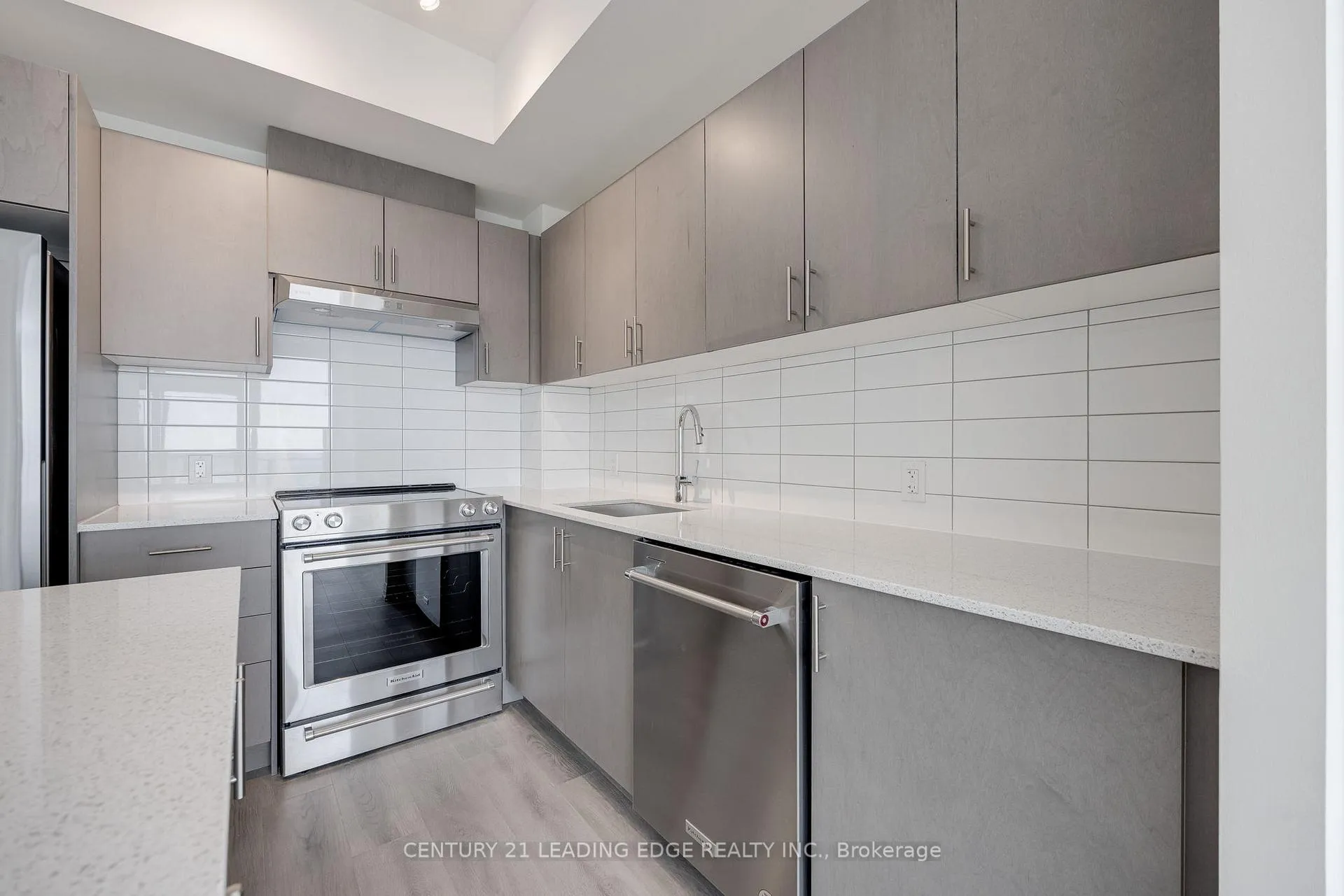 Photo 5 of Unit 1521, 9000 Jane Street, Vaughan, Concord — HOMEH