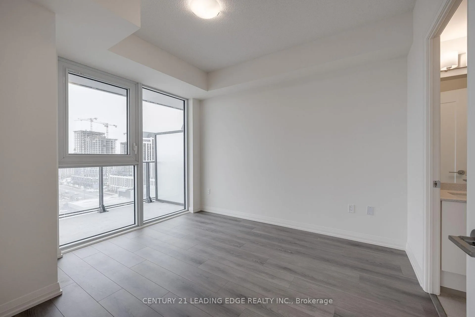 Photo 10 of Unit 1521, 9000 Jane Street, Vaughan, Concord — HOMEH