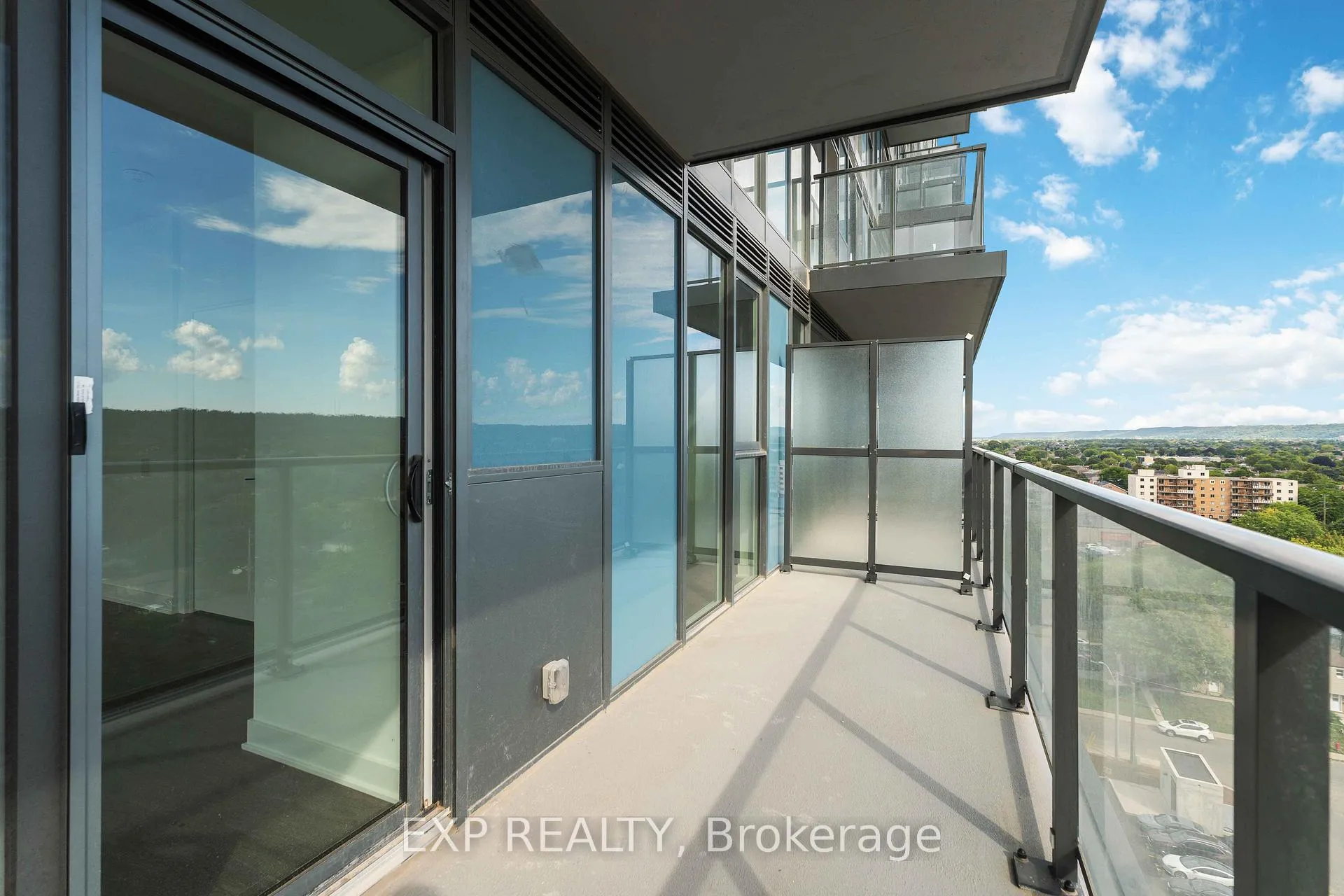 Photo 23 of Unit 1006, 2782 Barton Street E, Hamilton, Riverdale — HOMEH