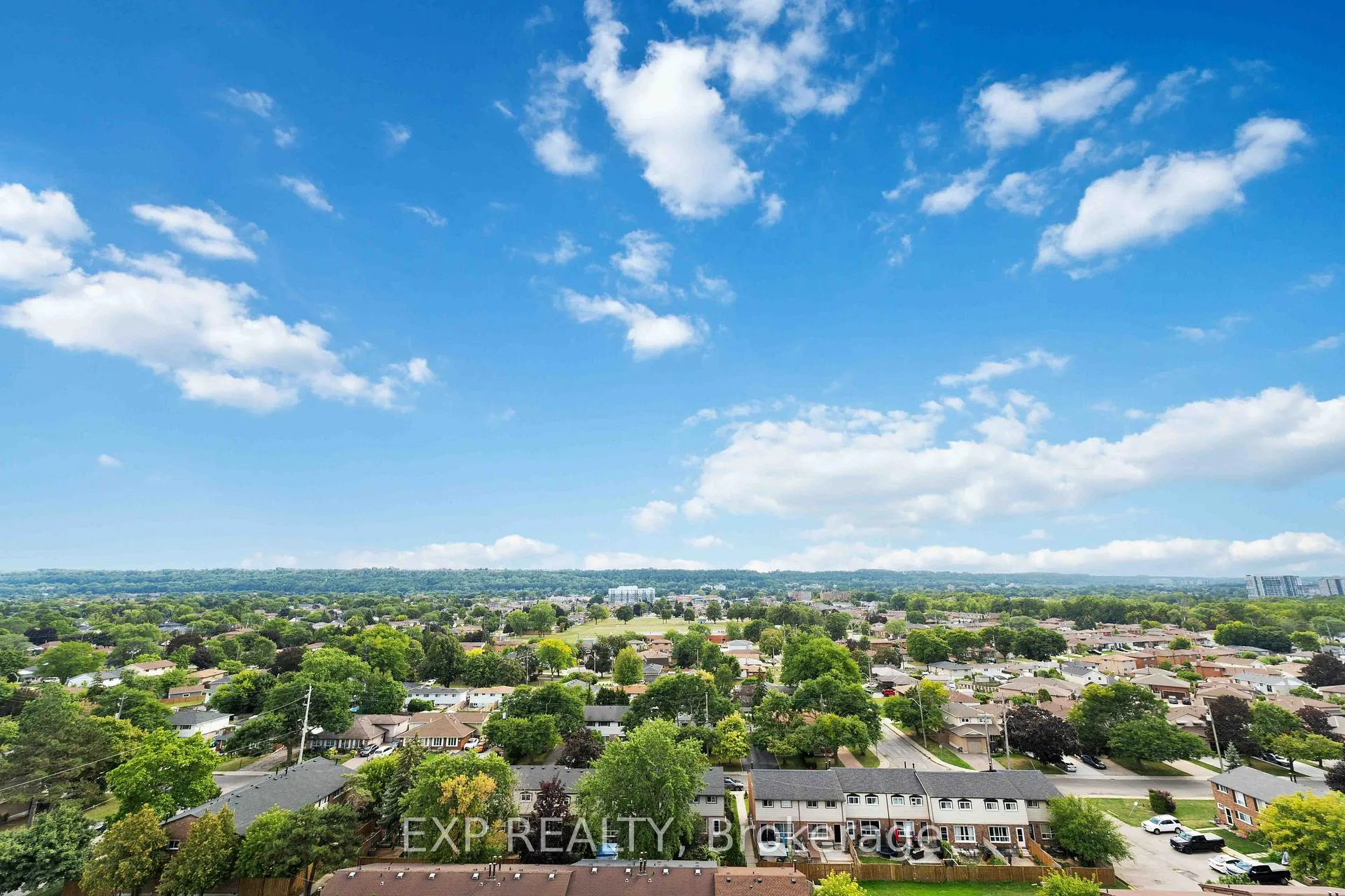 Photo 24 of Unit 1006, 2782 Barton Street E, Hamilton, Riverdale — HOMEH