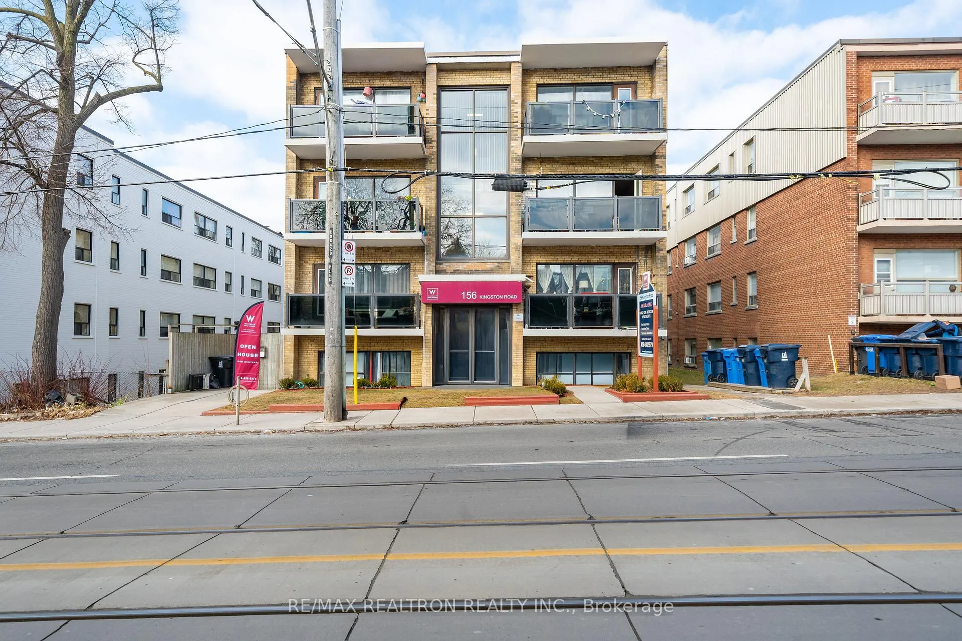Photo 8 of Unit 208, 156 Kingston Road, Toronto, Woodbine Corridor — HOMEH