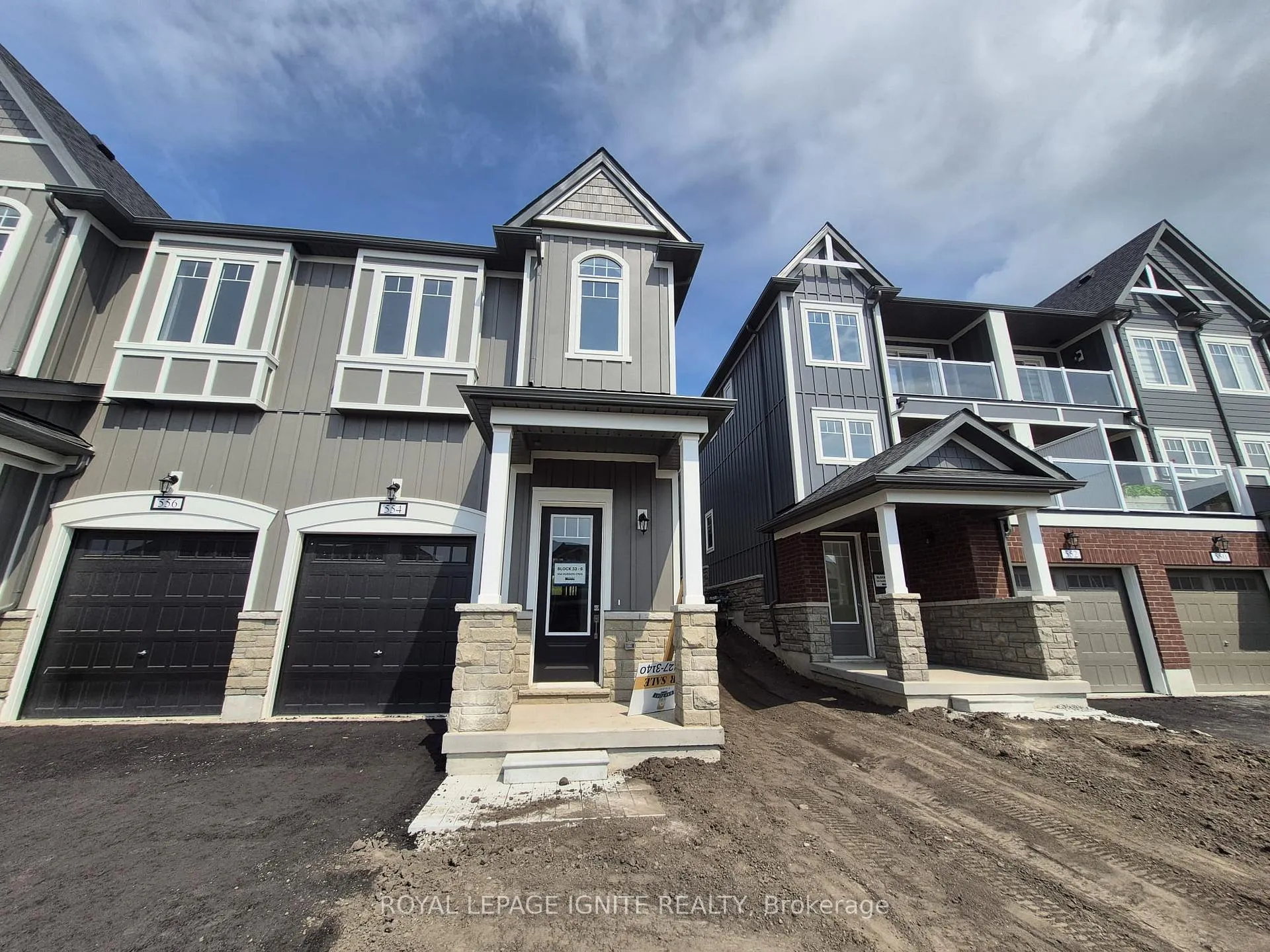 Photo 1 of 554 Hudson Crescent, Midland — HOMEH