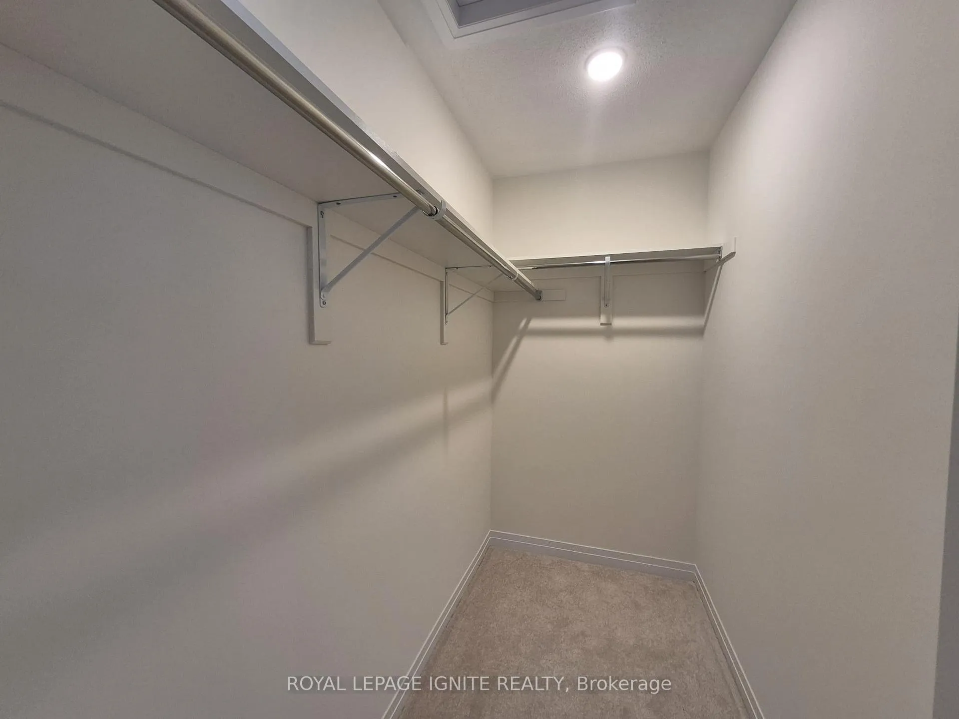 Photo 9 of 554 Hudson Crescent, Midland — HOMEH