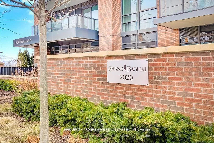 Photo 3 of Unit 301, 3 Southvale Drive, Toronto, Leaside — HOMEH