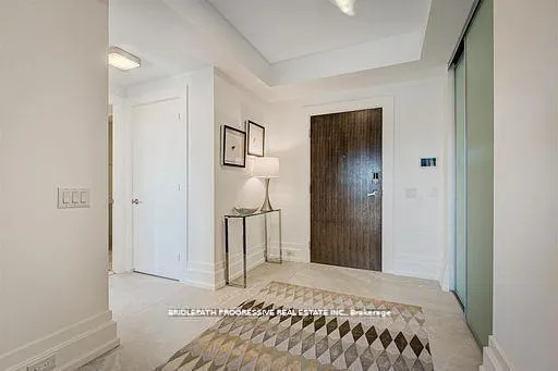Photo 6 of Unit 301, 3 Southvale Drive, Toronto, Leaside — HOMEH