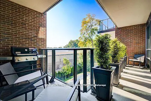 Photo 18 of Unit 301, 3 Southvale Drive, Toronto, Leaside — HOMEH