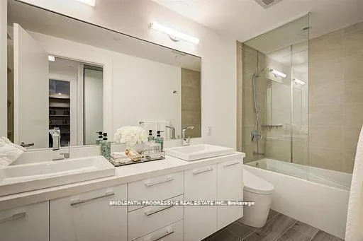 Photo 26 of Unit 301, 3 Southvale Drive, Toronto, Leaside — HOMEH