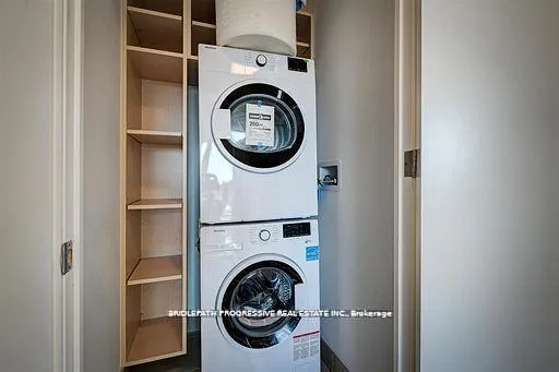 Photo 31 of Unit 301, 3 Southvale Drive, Toronto, Leaside — HOMEH
