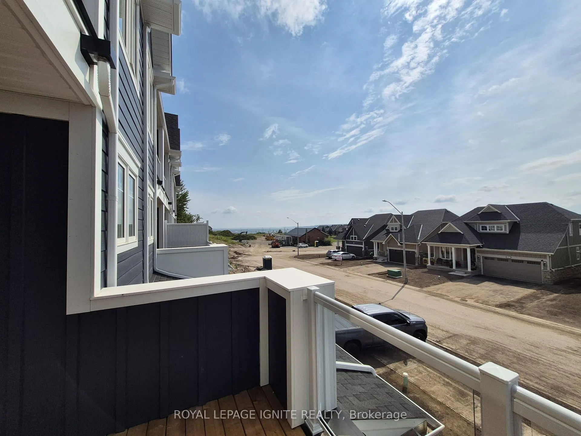 Photo 25 of 526 Hudson Crescent, Midland — HOMEH