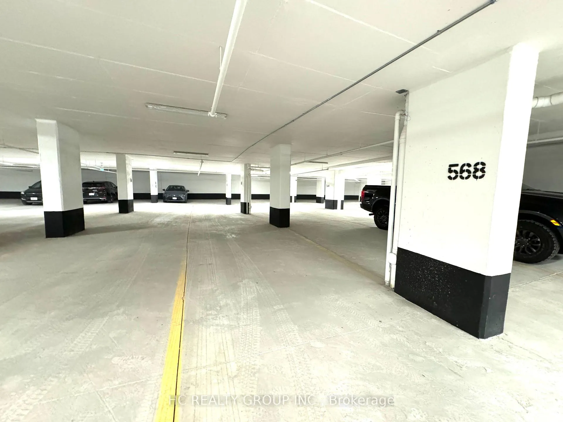 Photo 8 of Unit 808, 8 Beverley Glen Boulevard, Vaughan, Beverley Glen — HOMEH