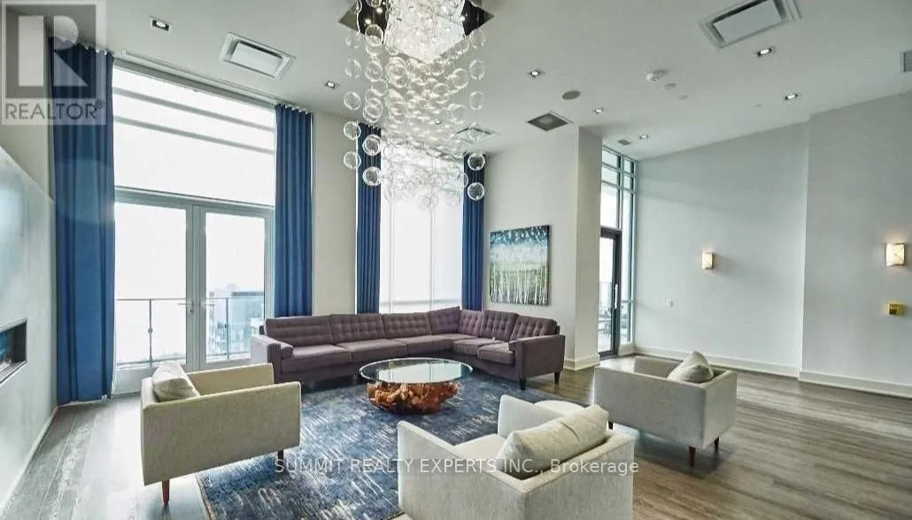Photo 3 of Unit 519, 10 parklawn Road, Markham, Thornlea — HOMEH
