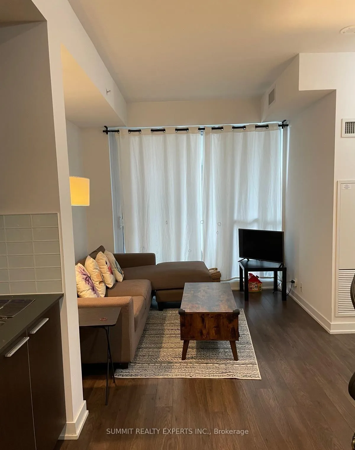 Photo 8 of Unit 519, 10 parklawn Road, Markham, Thornlea — HOMEH