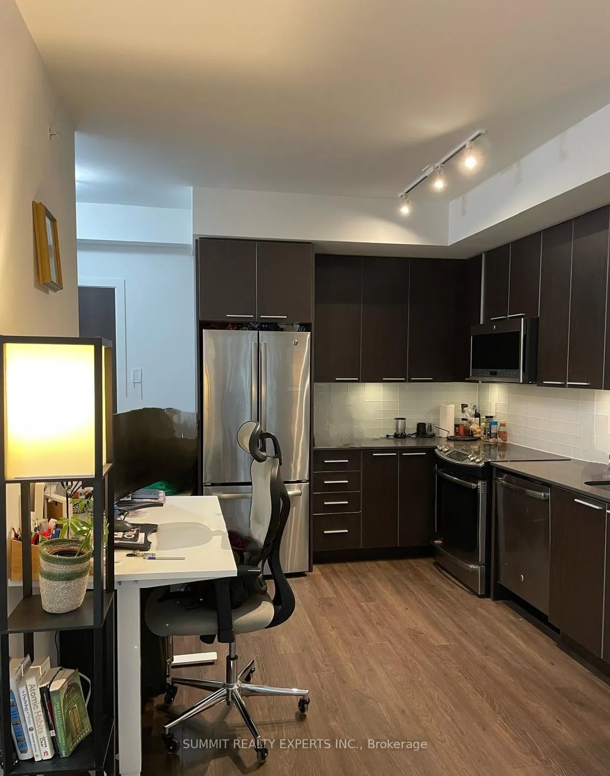 Photo 11 of Unit 519, 10 parklawn Road, Markham, Thornlea — HOMEH
