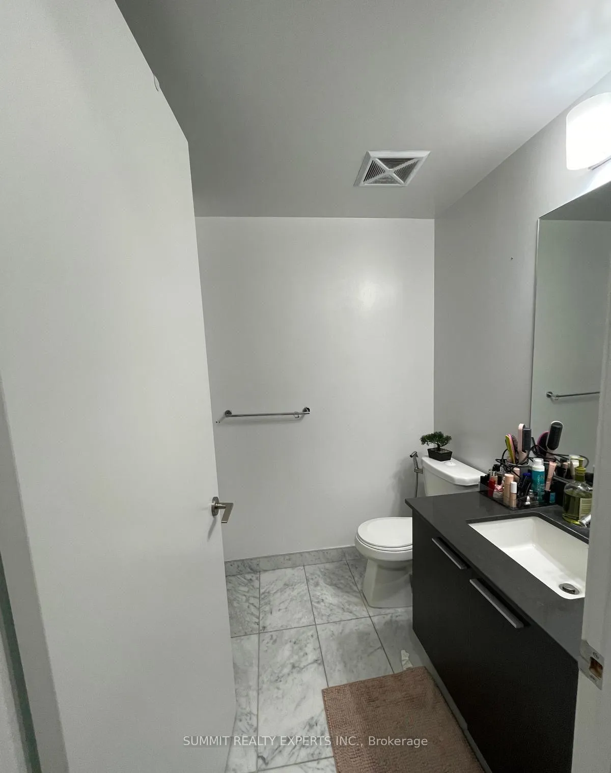 Photo 18 of Unit 519, 10 parklawn Road, Markham, Thornlea — HOMEH