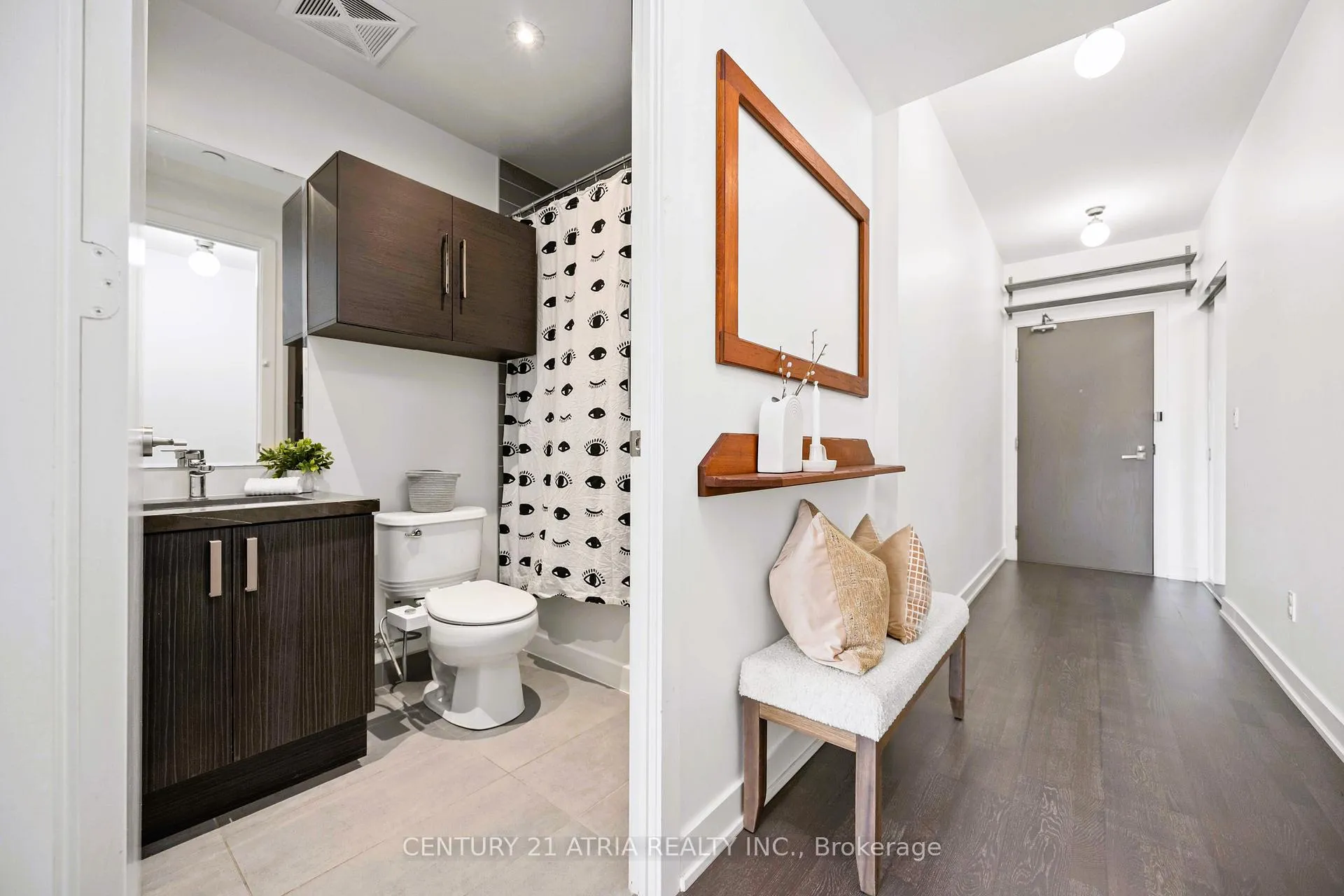 Photo 26 of Unit 303, 501 St Clair Avenue W, Toronto, Casa Loma — HOMEH