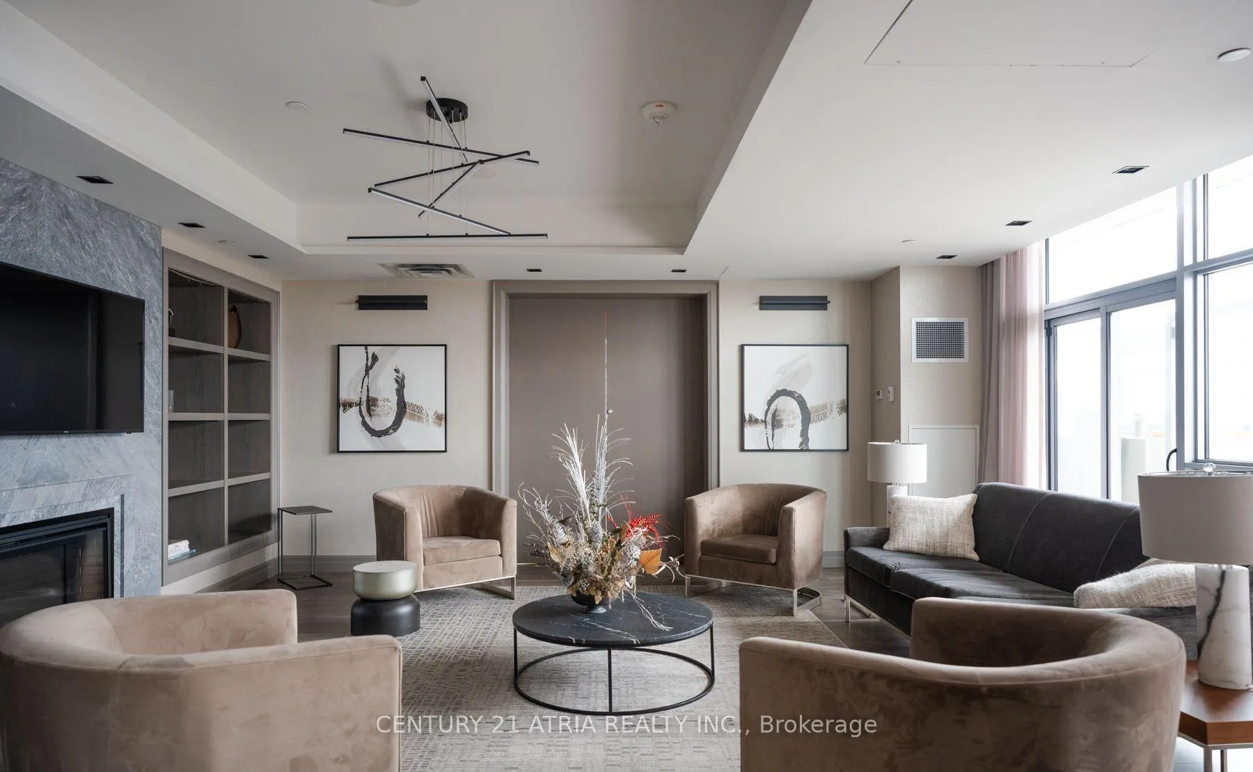 Photo 37 of Unit 303, 501 St Clair Avenue W, Toronto, Casa Loma — HOMEH