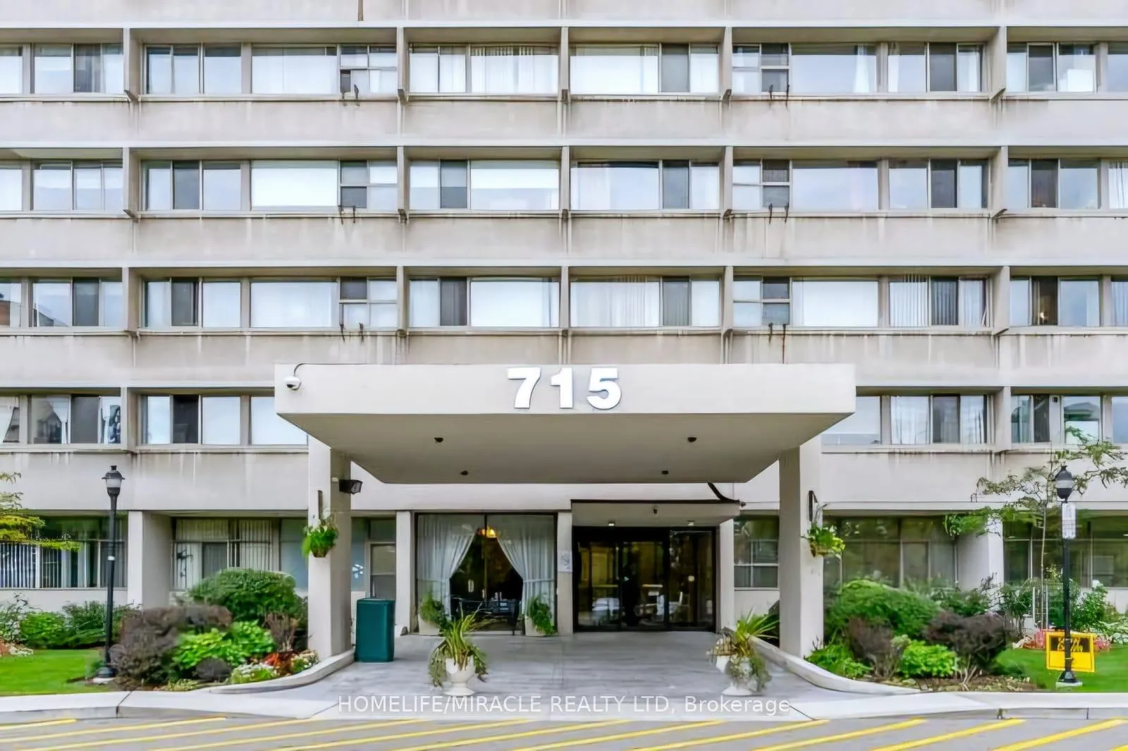 Front of Unit 201, 715 Don Mills Road