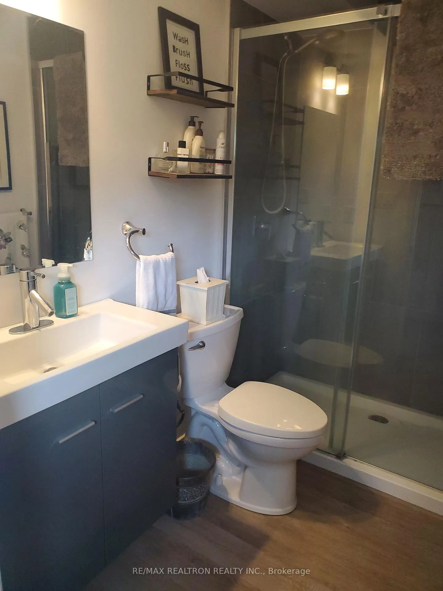 Photo 5 of Unit 2, 35 Albert Street, Barrie, City Centre — HOMEH