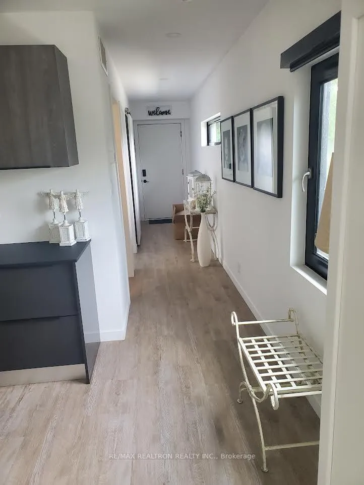 Photo 9 of Unit 2, 35 Albert Street, Barrie, City Centre — HOMEH