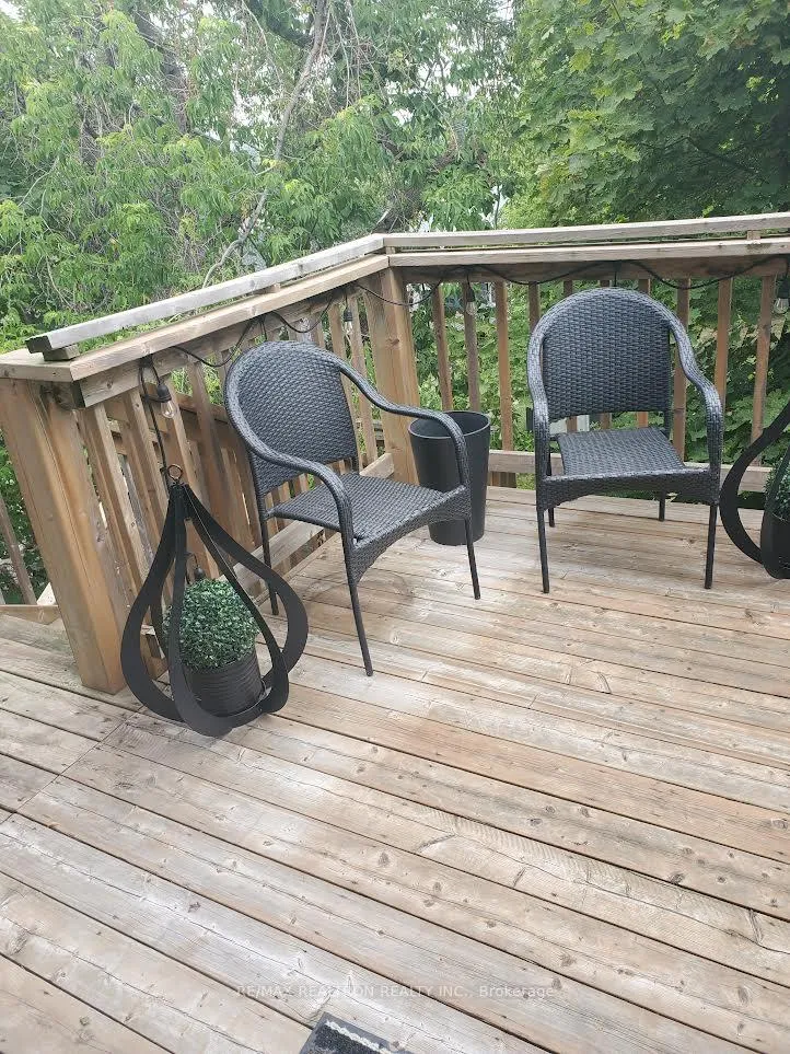 Photo 15 of Unit 2, 35 Albert Street, Barrie, City Centre — HOMEH