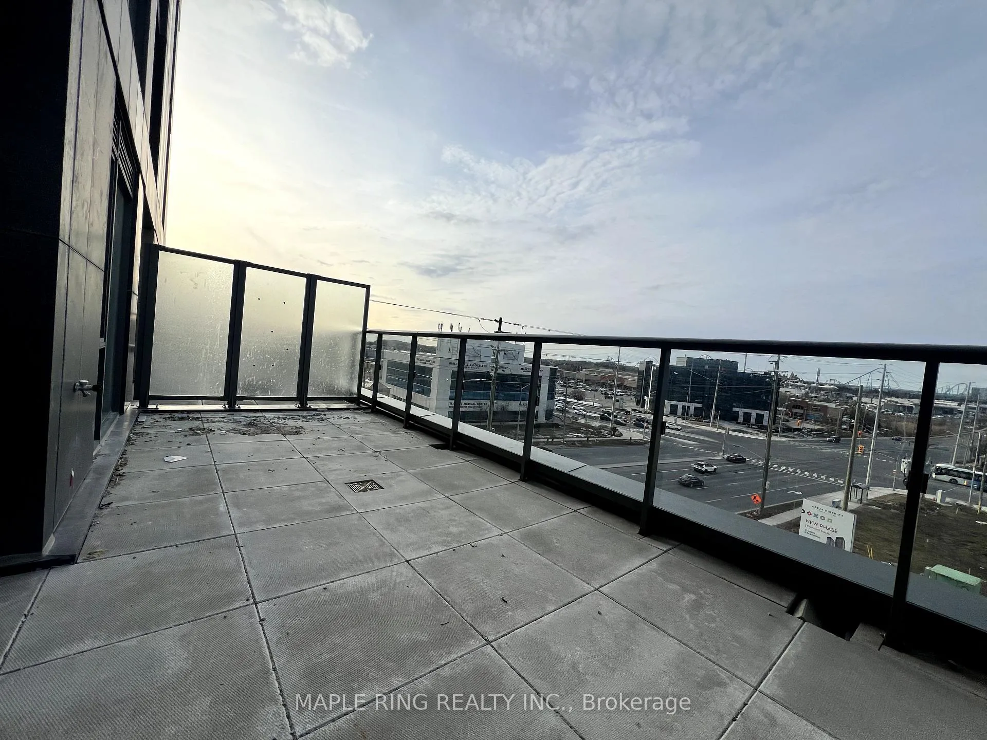 Photo 10 of Unit 519, 498 Caldari Road, Vaughan, Concord — HOMEH
