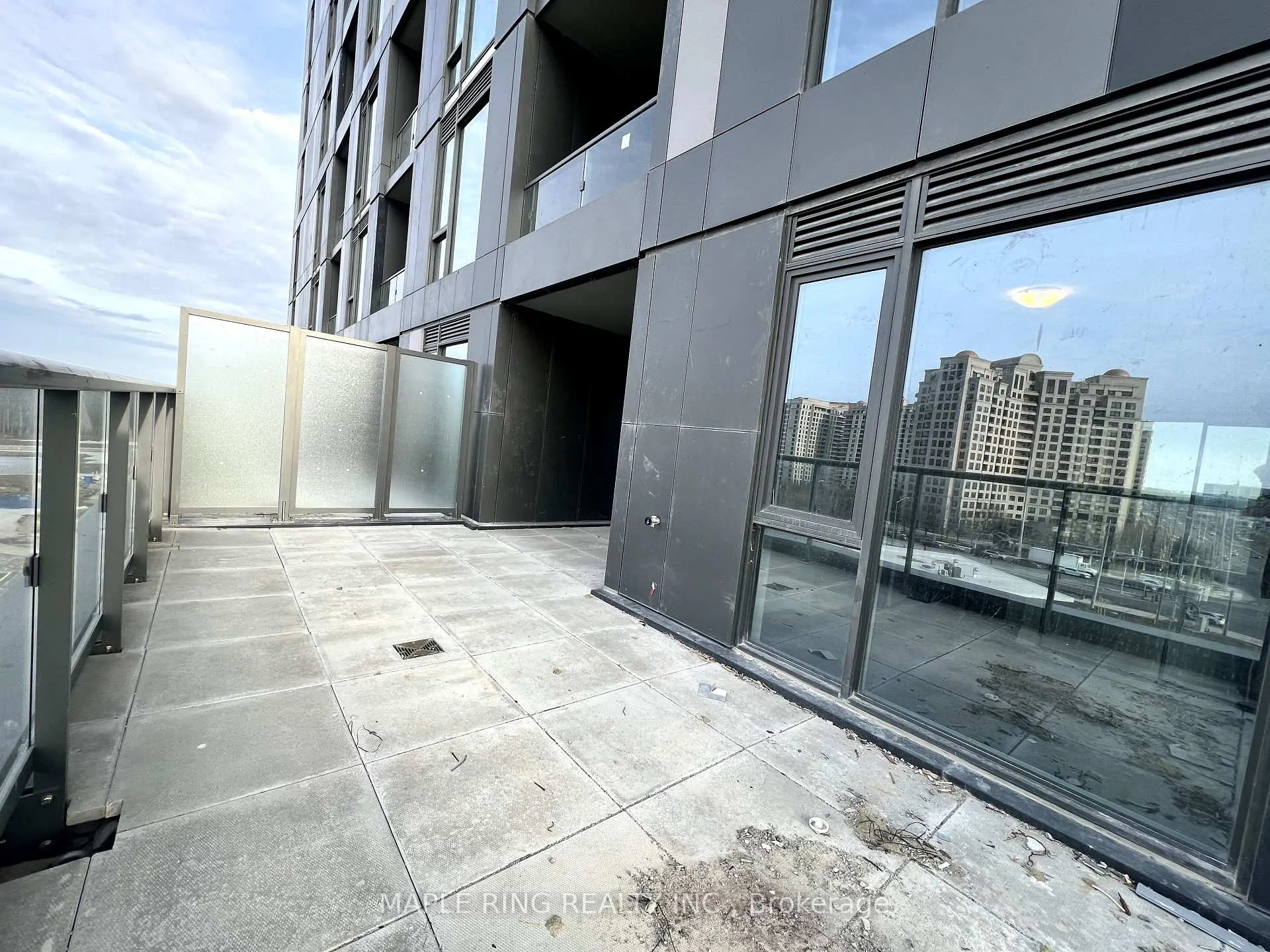 Photo 11 of Unit 519, 498 Caldari Road, Vaughan, Concord — HOMEH