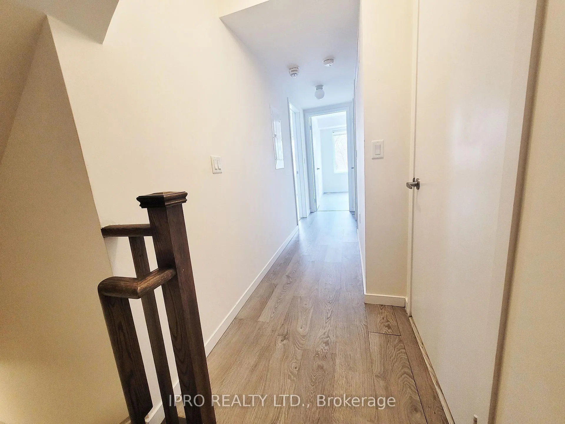Photo 13 of Unit 47, 300 Alex Gardner Circle, Aurora, Aurora Heights — HOMEH