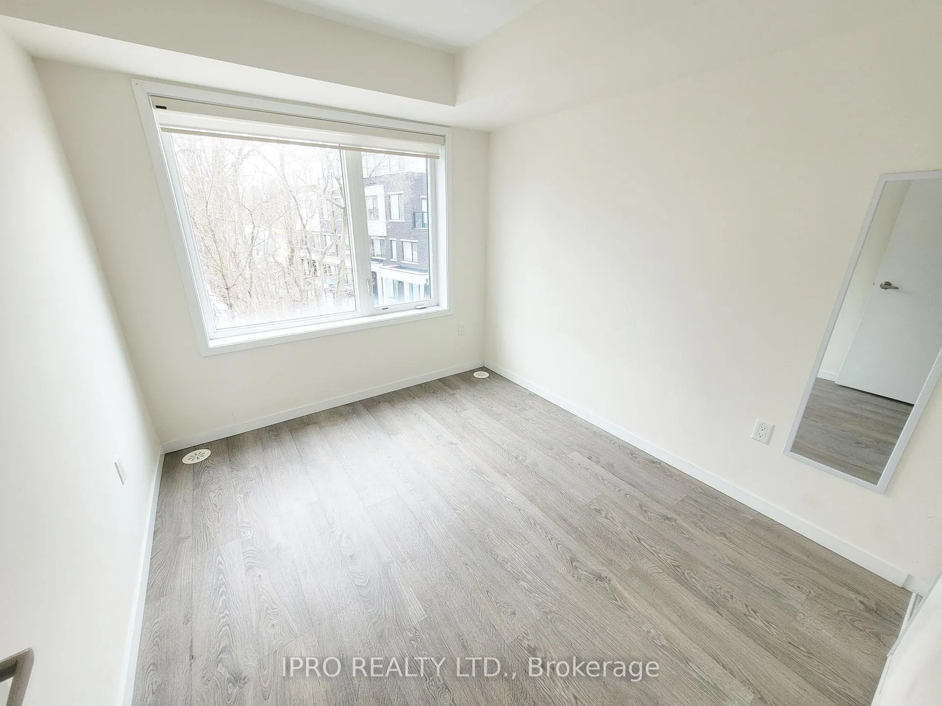 Photo 14 of Unit 47, 300 Alex Gardner Circle, Aurora, Aurora Heights — HOMEH