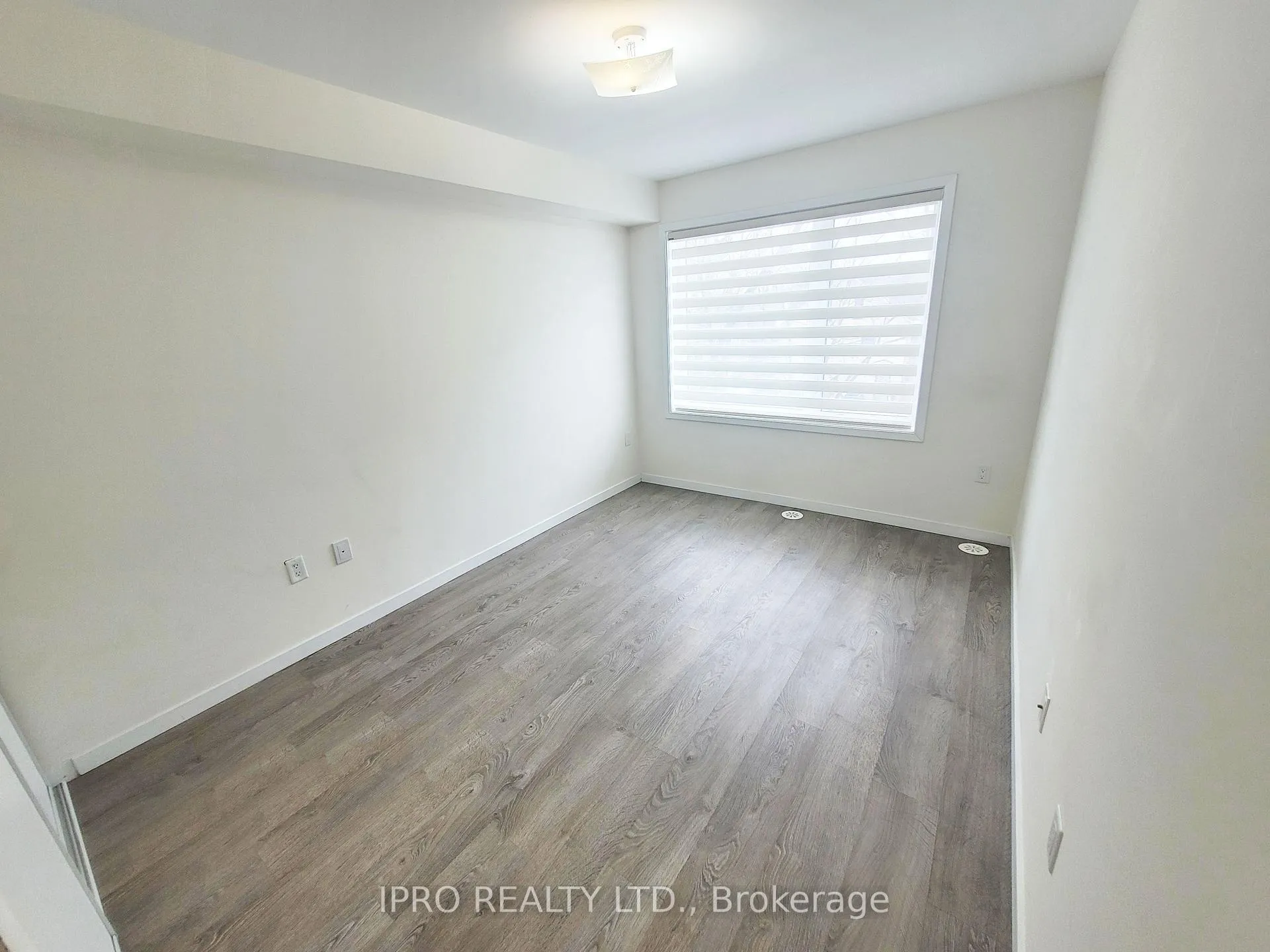 Photo 15 of Unit 47, 300 Alex Gardner Circle, Aurora, Aurora Heights — HOMEH