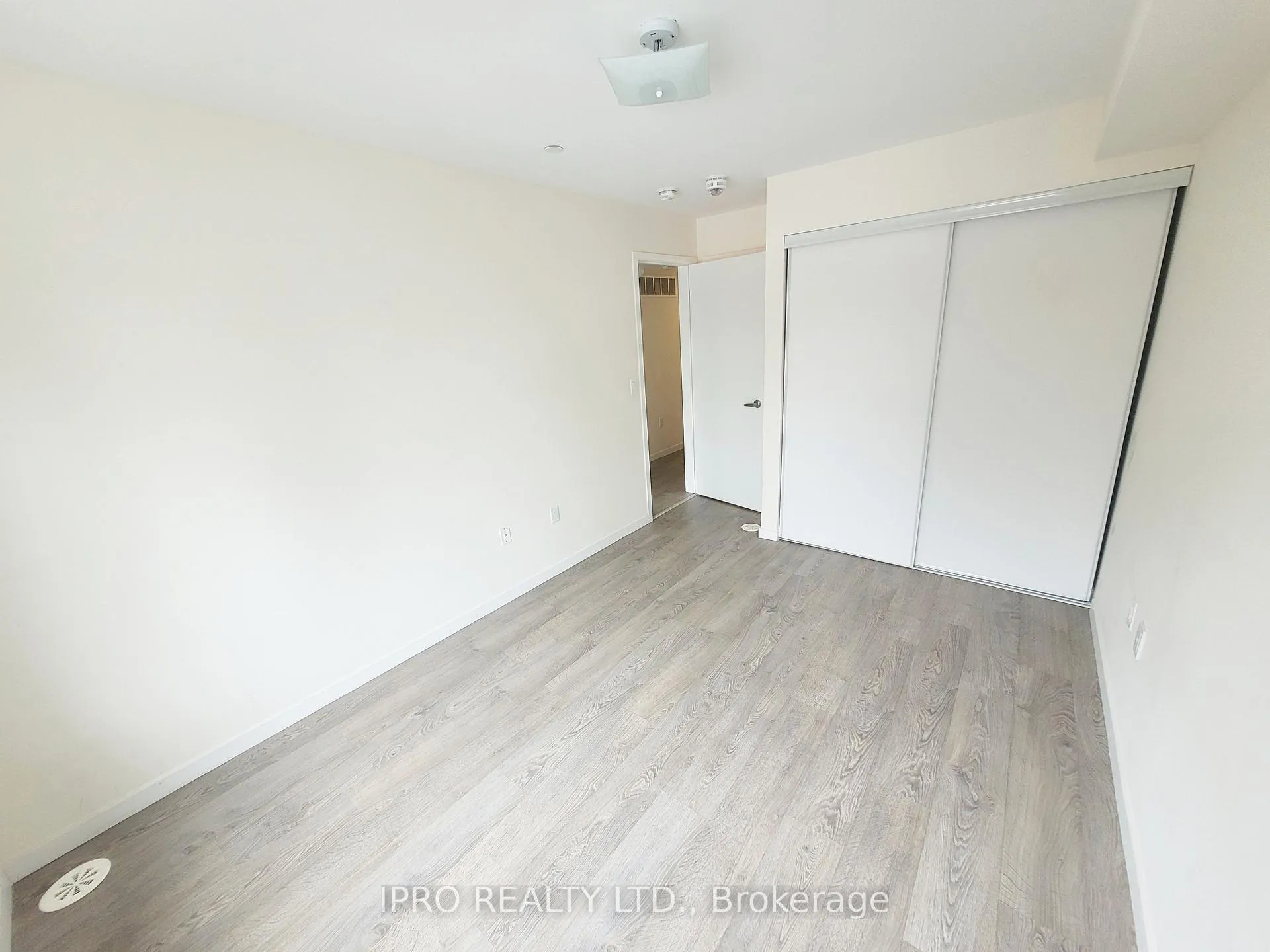 Photo 21 of Unit 47, 300 Alex Gardner Circle, Aurora, Aurora Heights — HOMEH